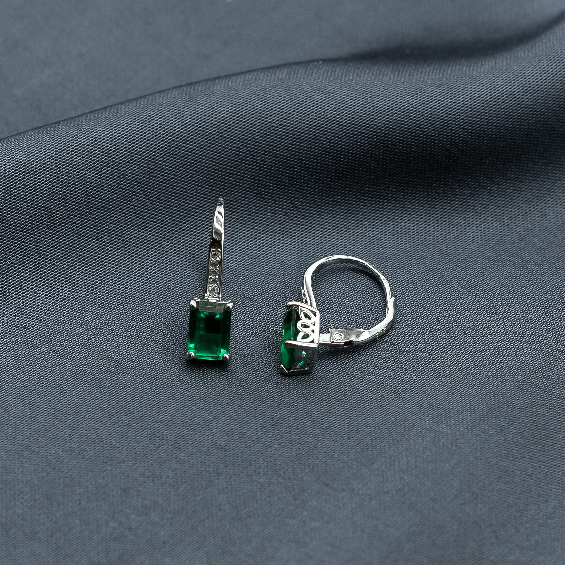 ._pendientes-de-plata-caliope-verde-cuadrado-circonita-cuelgan-fiesta-bodas-gioccosilver