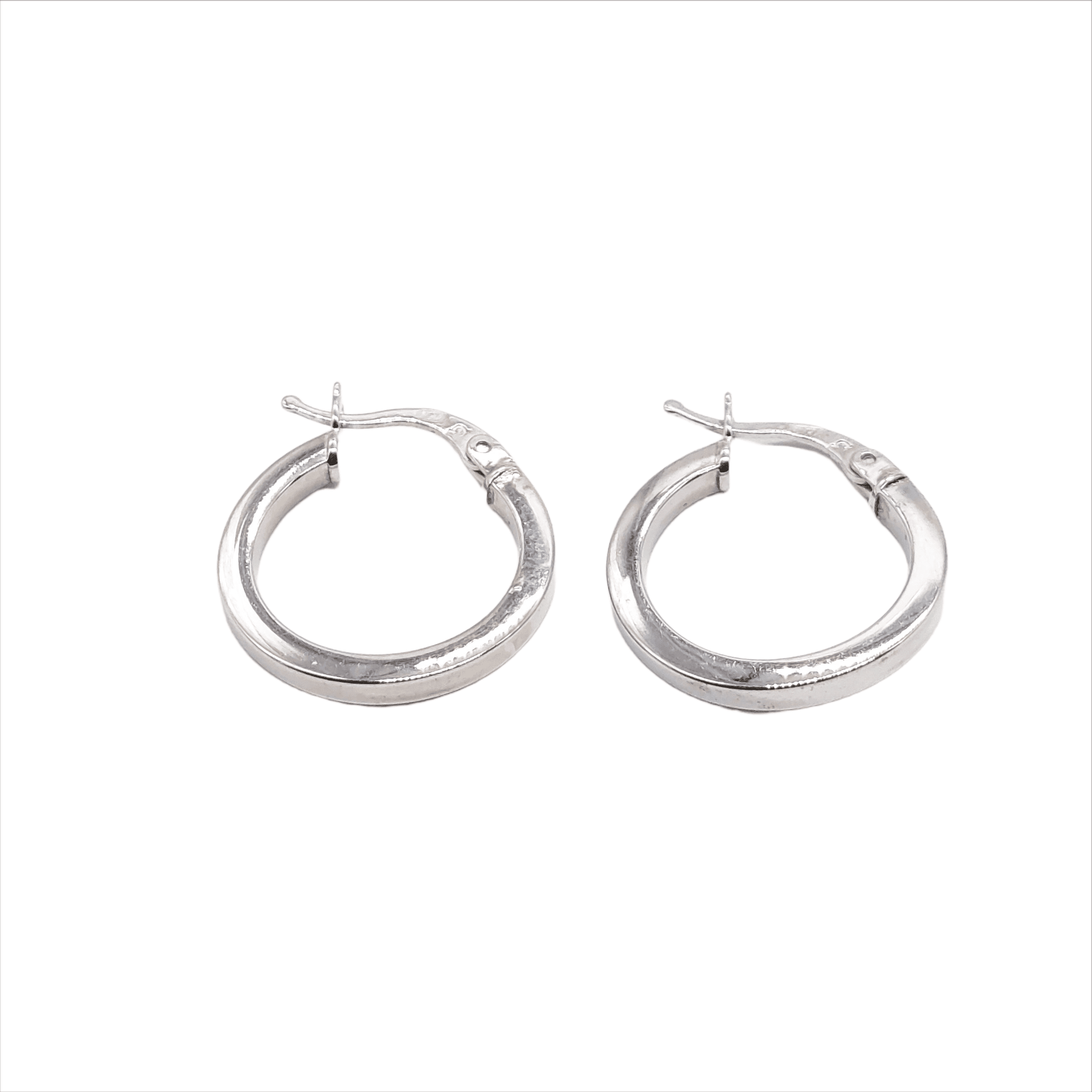pendientes-de-plata-lina-aros-20mm-rigidos-plateados-cualquier-ocasion-gioccosilver