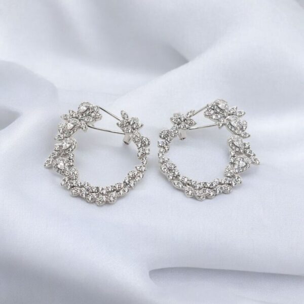 Pendientes de plata blanca