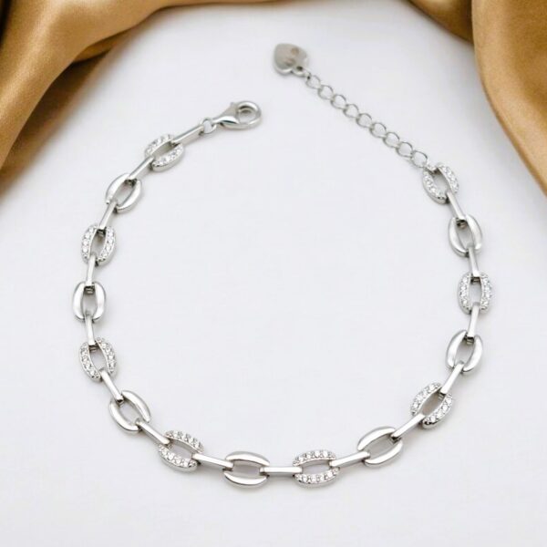 Pulseras de plata blanca
